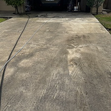 Kingsburg-Sparkle-Driveway-Patio-Transformation-Driveway-cleaning 3